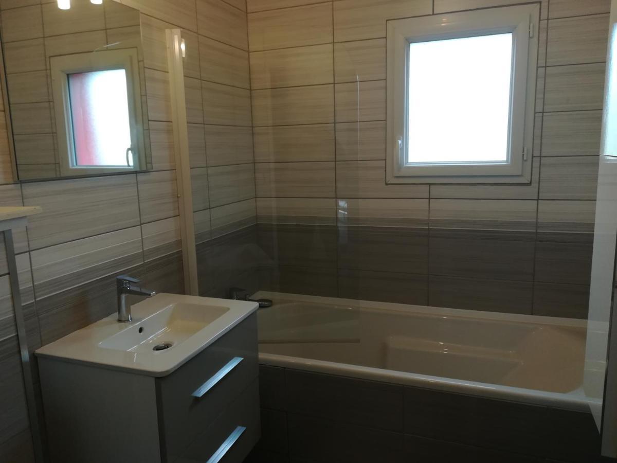 B&B Marianne-Jacky Lemans Montbizot エクステリア 写真